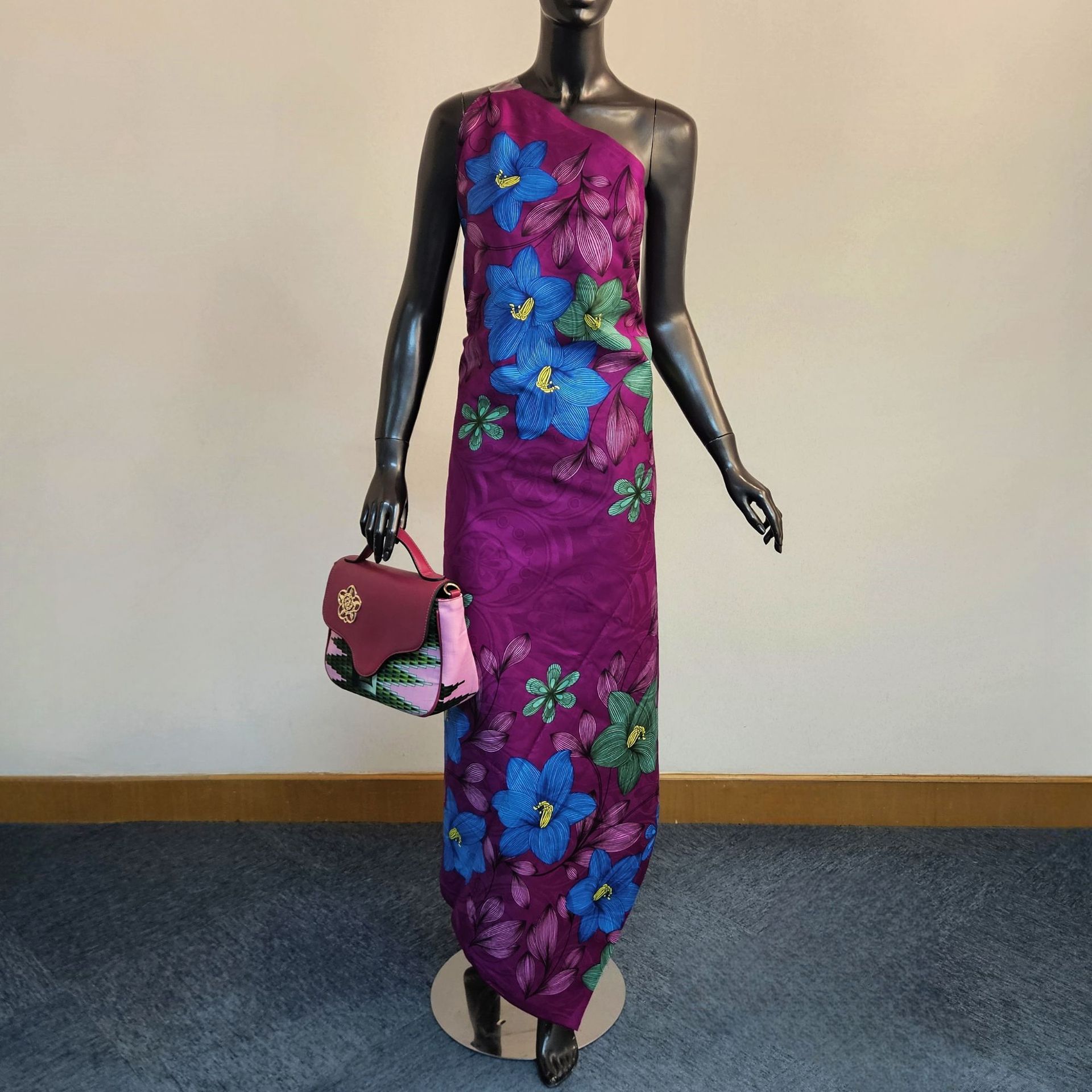 Sewing Batik - 紫青色の綿に花柄がプリントされたアフリカのワックス生地、バティック生地、DIY縫製用、服、ジャケット、クッション、テーブルクロス用 R6065